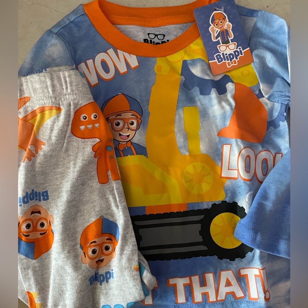 BNWT Blippi Pajama Set size 2T
